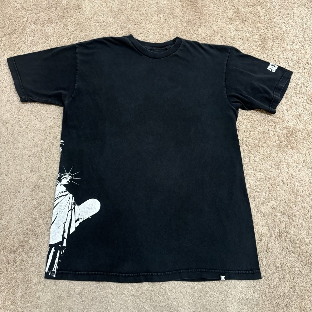 Y2K 2000s DC SHOES Statue of Liberty T-Shirt Men's XL Black Skate Snowboard